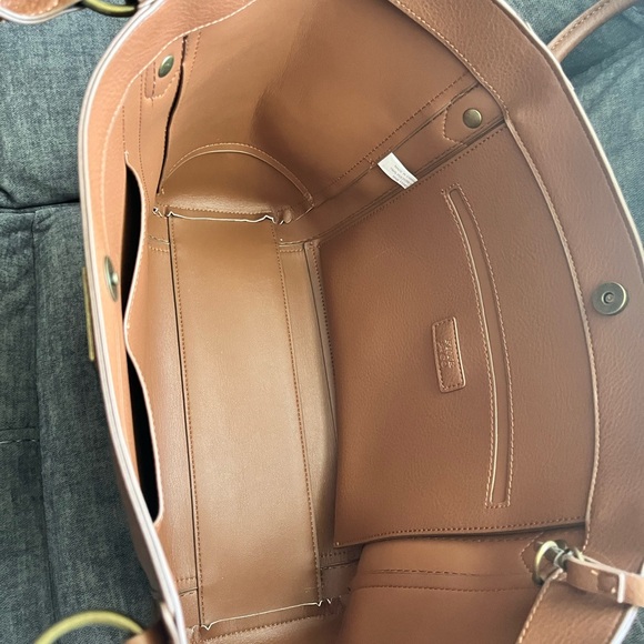 NWOT Frye and Co. tote purse Caramel - Picture 5 of 6